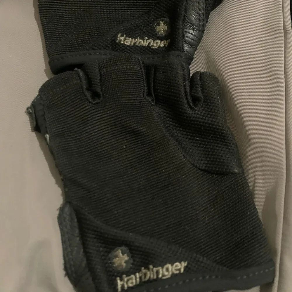 Harbinger lifting gloves torn up womens size S/M